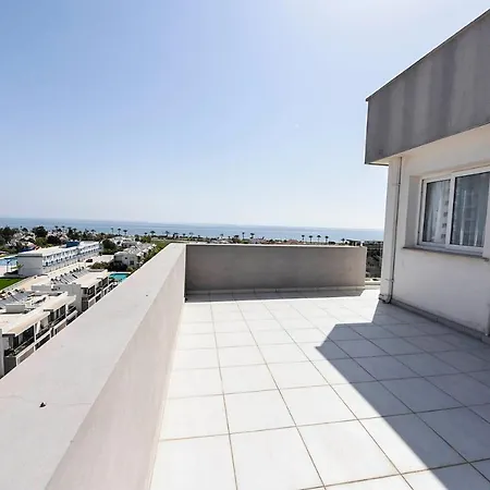 Penthouse 2+1 Long Beach Iskele *